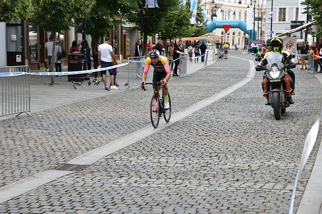 压制对手 压制对手